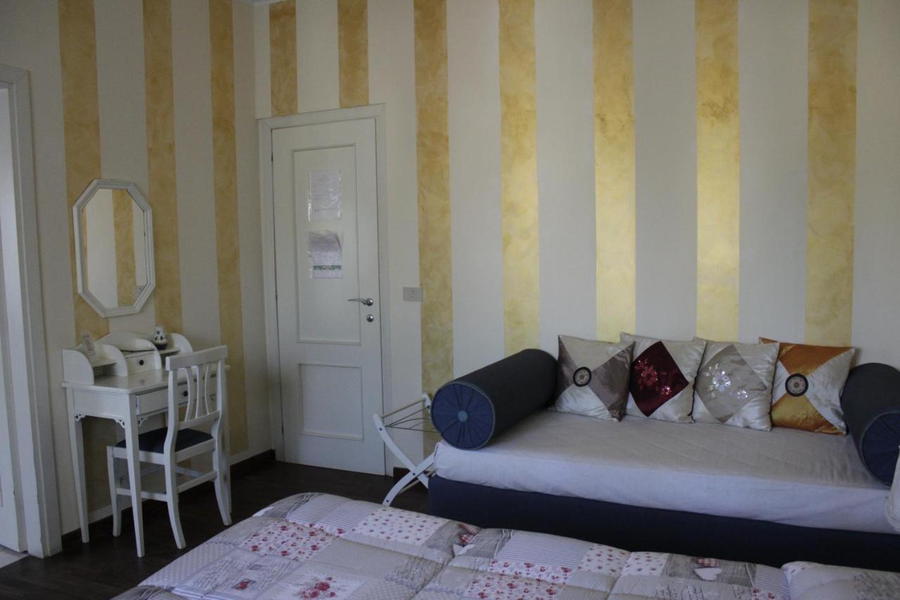A57 Bed & Breakfast Casal Palocco Ngoại thất bức ảnh
